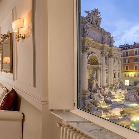 Appartement Trevi Ab Aeterno - Amazing View Of The Trevi Fountain à Rome Extérieur photo