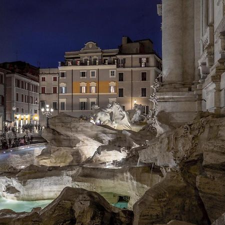 Appartement Trevi Ab Aeterno - Amazing View Of The Trevi Fountain à Rome Extérieur photo